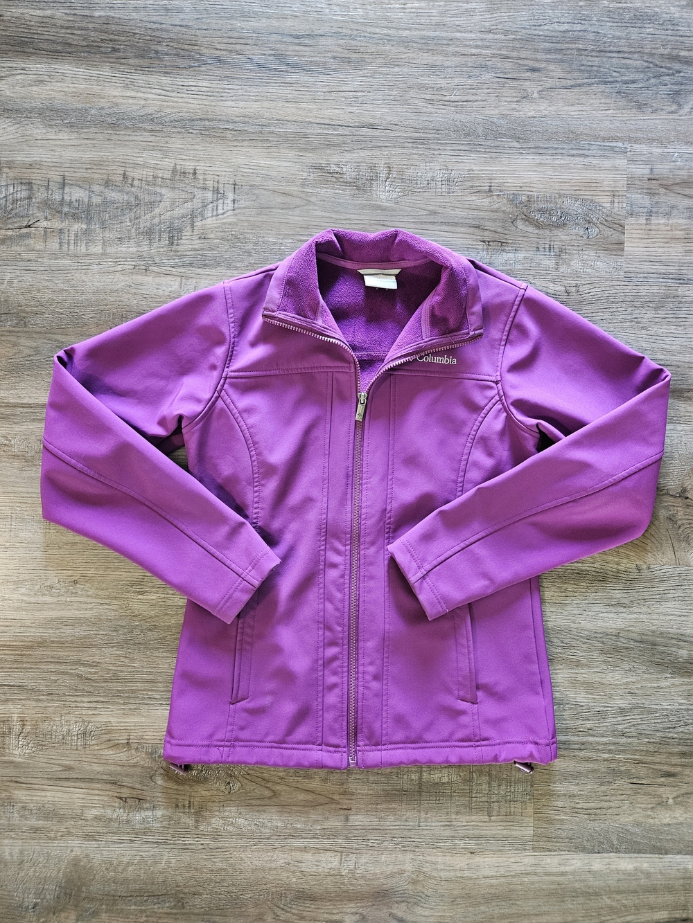 Columbia Women's Purple Acorn Cottage Softshell Jacket With Fleece Lining